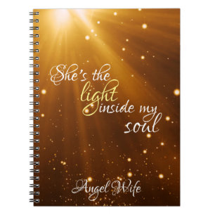 Cuaderno Ella es la luz dentro de mi portátil Soul