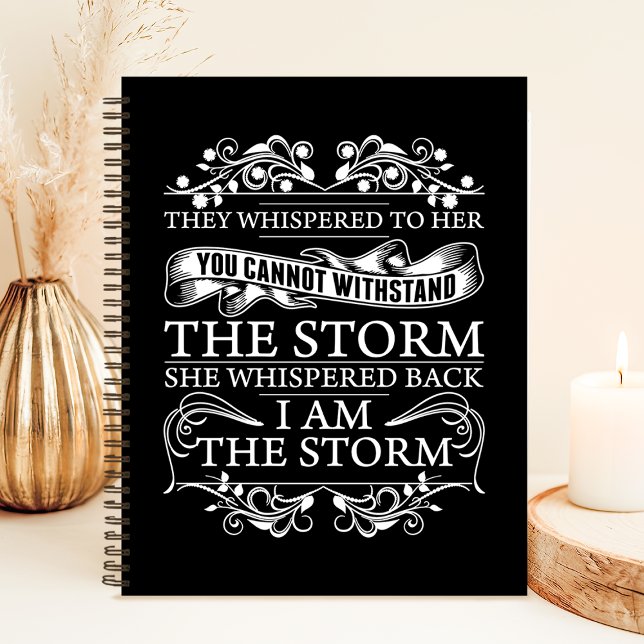 Cuaderno Ella Susurró De Vuelta Yo Soy La Tormenta (Subido por el creador)