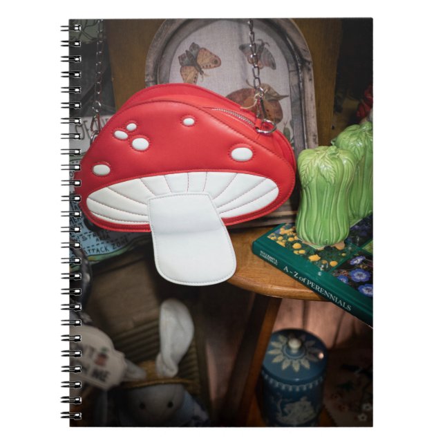 Cuaderno Embrague de hongos: tesoros forestales encantados (Frente)