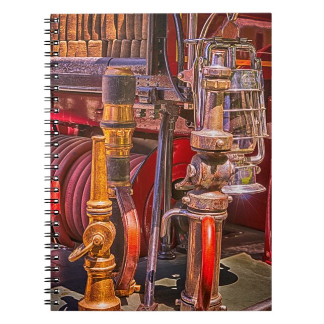 Cuaderno En El Viejo Camión De Fuego (Frente)