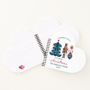 Cuaderno en espiral con forma de corazón con casca