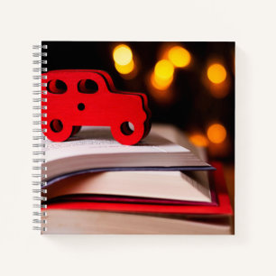 Cuaderno en espiral de 8,5" x 8,5"