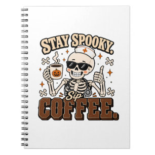 Cuaderno en espiral de enfermera esqueleto café Ha