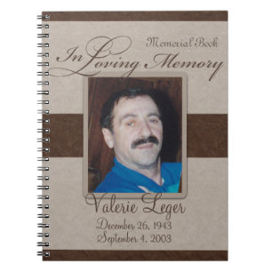 Cuaderno En monumento cariñoso/Guestbook de la memoria