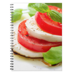 Cuaderno Ensalada de Caprese. Rebanadas del tomate y de la