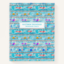 Entrenador Del Equipo De Natación En Piscina