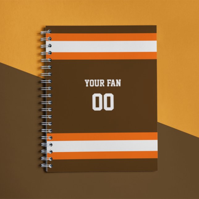 Cuaderno Equipo de Fútbol Marrón, Naranja y Blanco Personal (Subido por el creador)