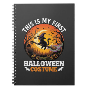 Cuaderno Es Primer Disfraz de Halloween Gato Negro Escoba_1