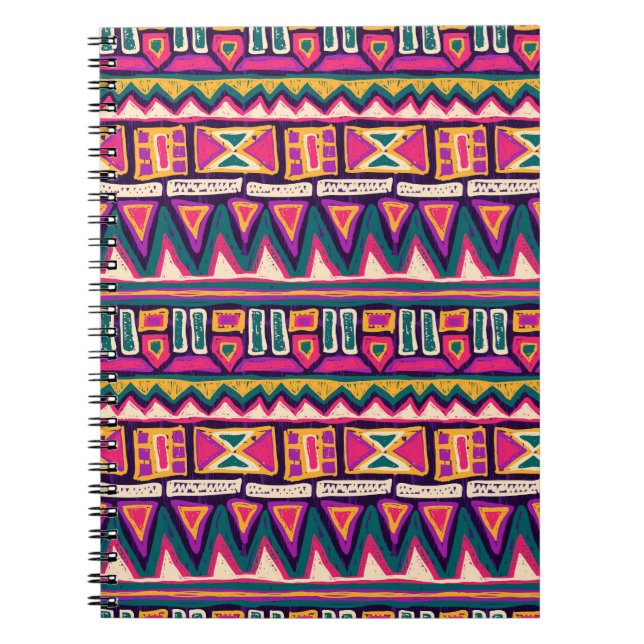 Cuaderno Esbozos tribales: patrón azteca dibujado a mano. (Frente)