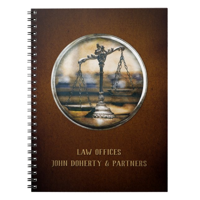 Cuaderno Escalas de justicia personalizables | Abogado Brow (Frente)