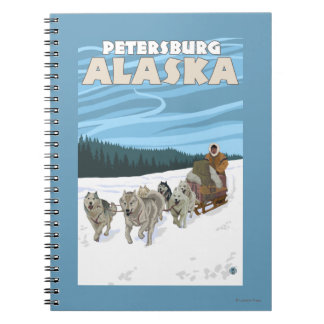 Cuaderno Escena de duelo de perro - Petersburgo, Alaska
