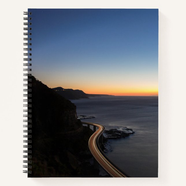 Cuaderno espiral de 8.5" x 11" (Anverso)