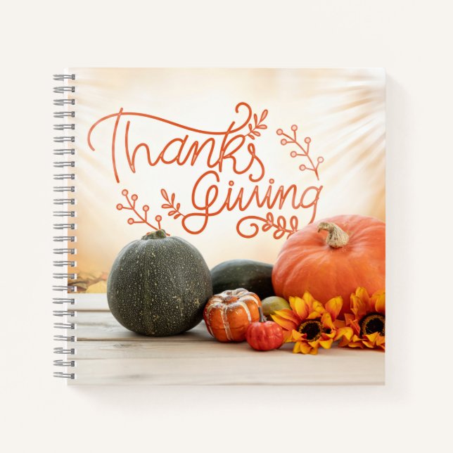 Cuaderno espiral de 8,5" x 8,5" (Anverso)