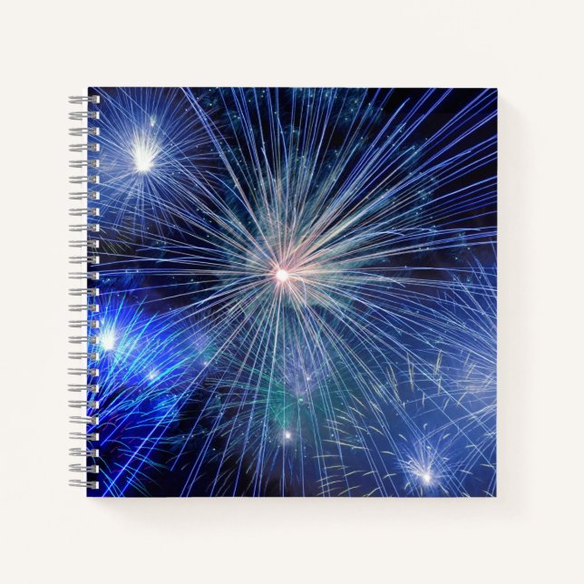 Cuaderno espiral de 8,5" x 8,5" (Anverso)