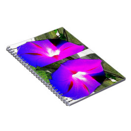 Cuaderno espiral de la flor púrpura de la