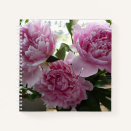 Cuaderno espiral de peonías rosas