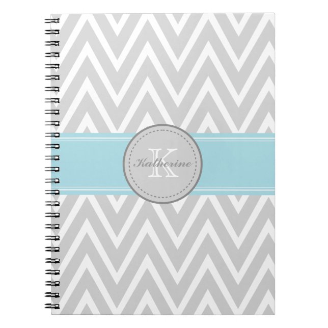 Cuaderno espiral gris de Chevron del monograma (Frente)
