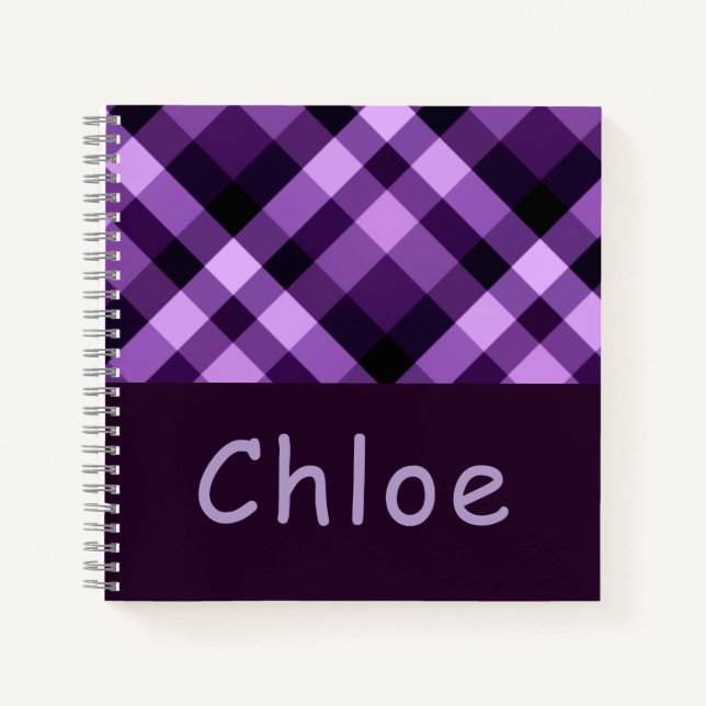 Cuaderno espiral monograma de cuadros morado cirue (Anverso)