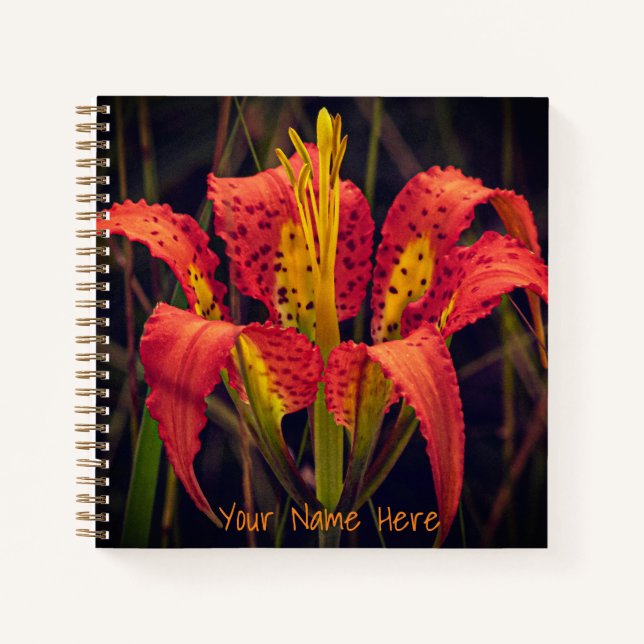 Cuaderno espiral personalizado Pine Lily (Anverso)