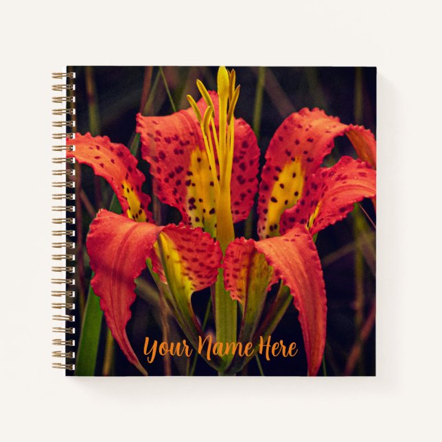 Cuaderno espiral personalizado Pine Lily (Anverso)