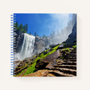 Cuaderno Espray pesado desde vernal Parque nacional Yosem