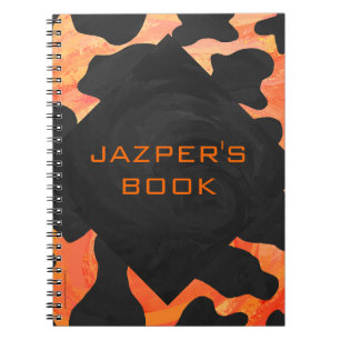 Cuaderno Estampado de vaca con monograma negro y naranja