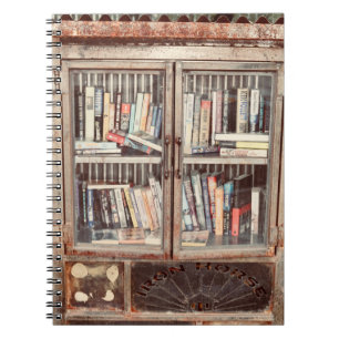 Cuaderno Estantería antigua con libros