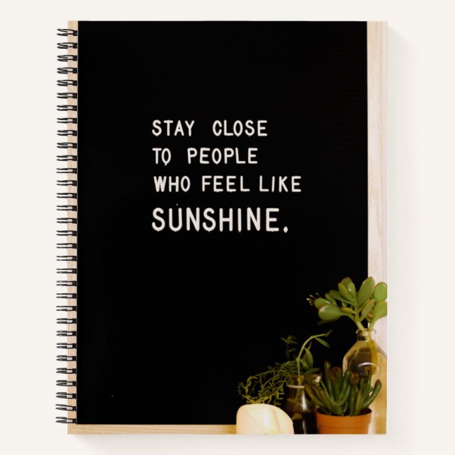 Cuaderno Estar cerca de gente que se siente como un sol (Anverso)