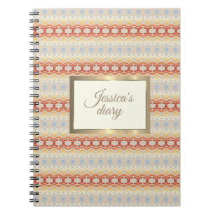 Cuaderno estilo boho étnico patrón geométrico. marco dorado
