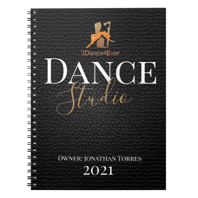 Cuaderno Estudio de danza, guión de cuero negro personaliza (Frente)