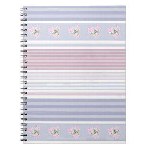 Cuaderno étnico, a rayas, retorcido