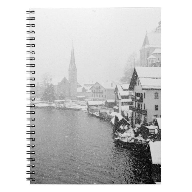 Cuaderno Europa, Austria, Hallstat. Vista del pueblo en la  (Frente)
