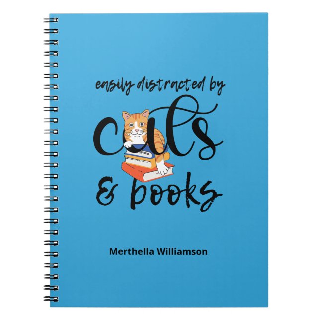 CUADERNO FÁCILMENTE DISTRAÍDO POR GATOS Y LIBROS (Frente)