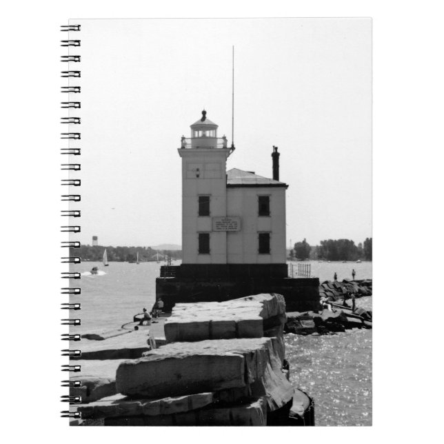 Cuaderno Faro del Lago Erie (Frente)