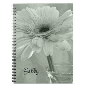 Cuaderno Flor de margarita verde teñida