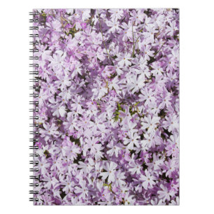 Cuaderno Flor morada, fondo de frescura de verano.