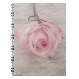 Cuaderno Flor rosa suave