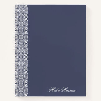 Cuaderno floral azul de corona personalizado
