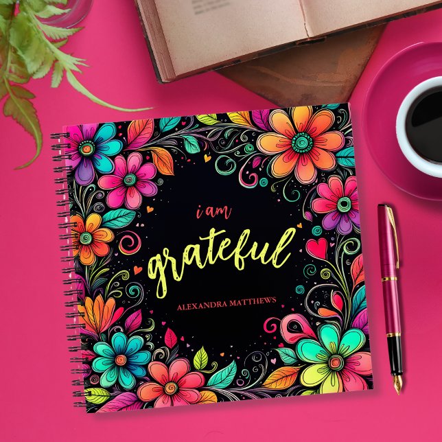 Cuaderno Floral colorida Soy Gratitude Journal (This cute gratitude journal is easily personalized and makes a great gift.)