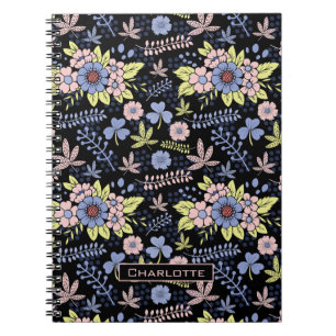 Cuaderno Floral floral de flores sin fisuras con nombre