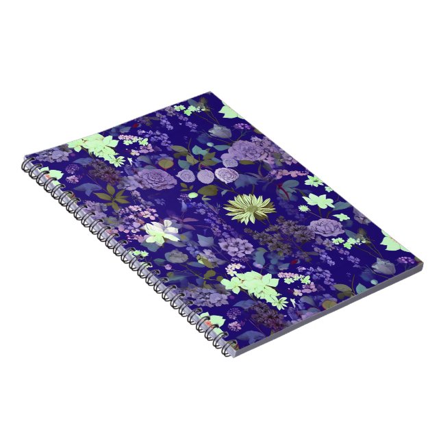 Cuaderno Flores con un ambiente elegante y misterioso (Lado Derecho)
