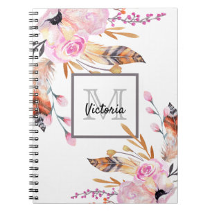 Cuaderno Flores de boho plumas fécula negras rosadas monogr
