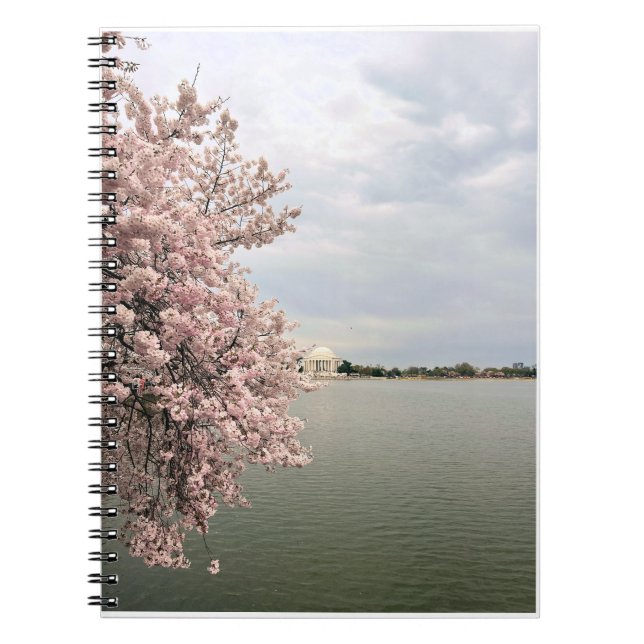 Cuaderno Flores de cerezo en la Cuenca de Marea (Frente)