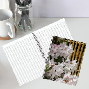 Cuaderno Flores de Rhododendron Blanco y Seto de Bambú Flor