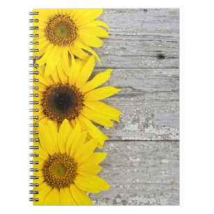 Cuaderno Flores de sol sobre una mesa