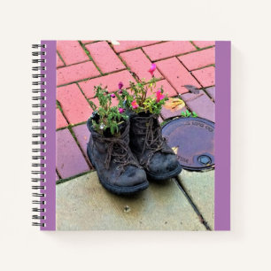 Cuaderno Flores en viejos botes
