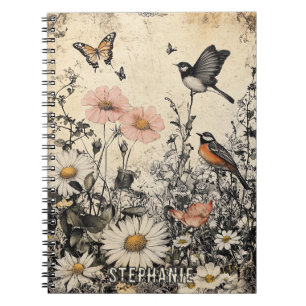 Cuaderno Flores, pájaros y mariposas sobre papel envejecido