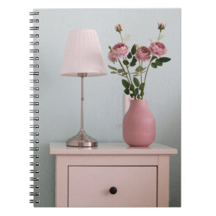 Cuaderno Flores   Rosas rosa pálidas en el puesto nocturno