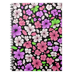 Cuaderno Flores y patrón de pétalos morados y rosados sobre