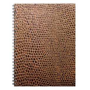 Cuaderno fondo de cuero oscuro
